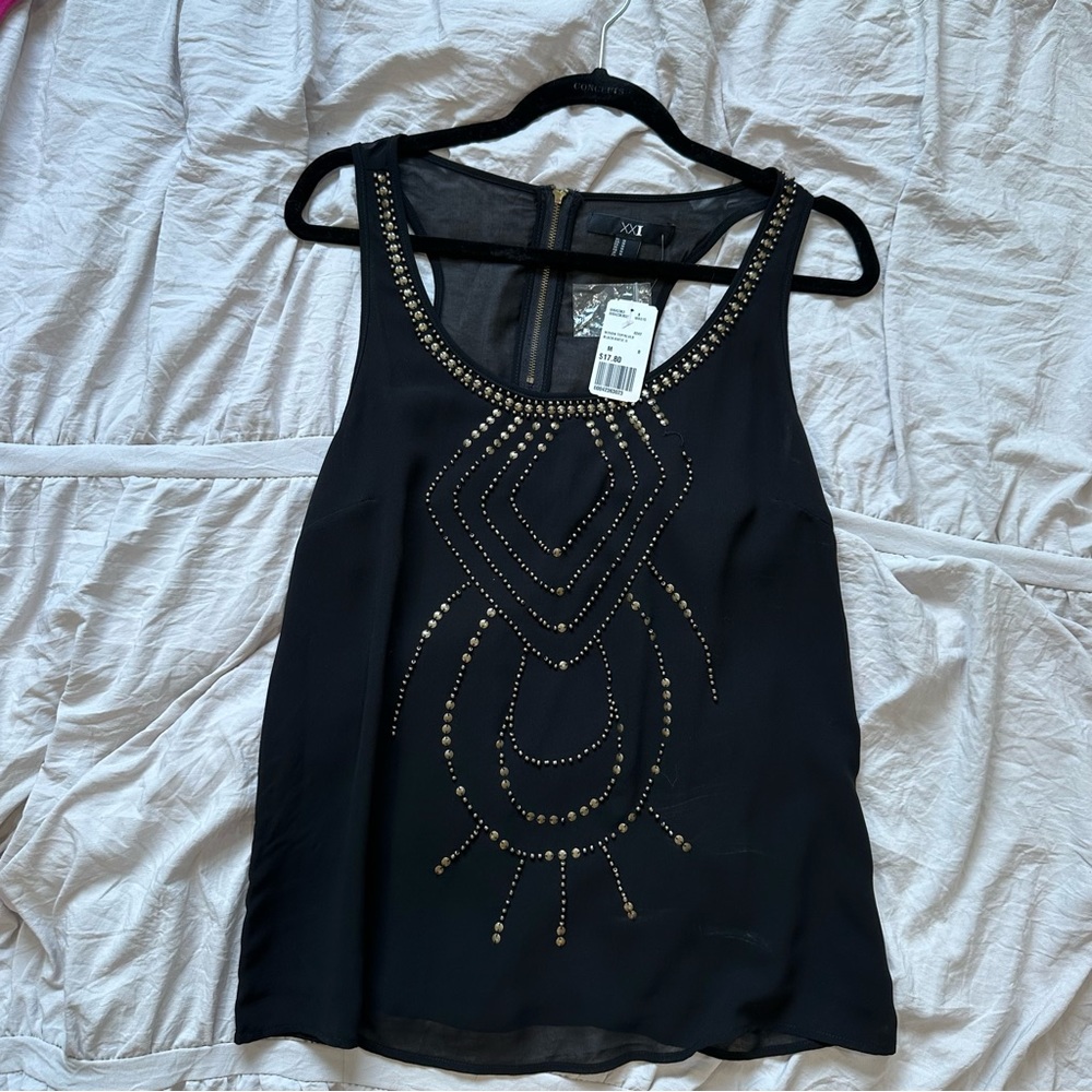 NWT forever21 size M tank with beaded geometric design